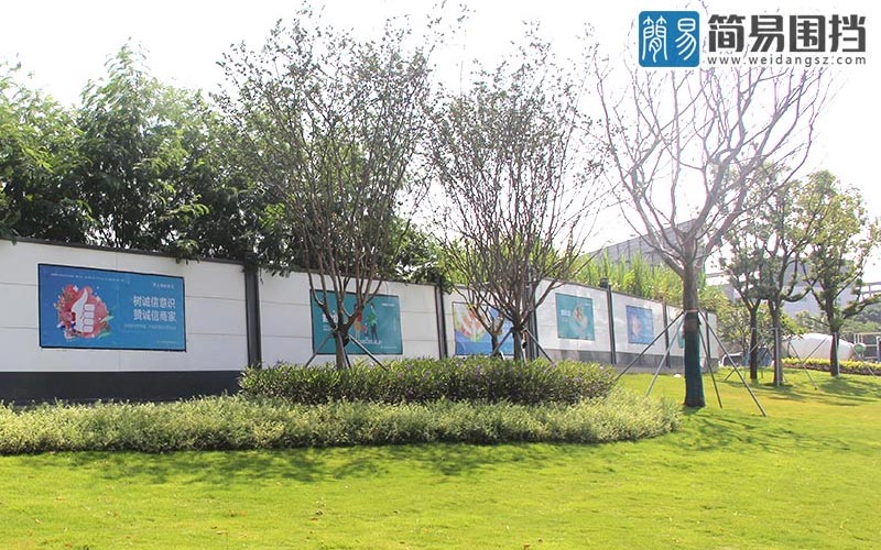 工地施工圍擋一般多少錢一米？批發(fā)有優(yōu)惠嗎？