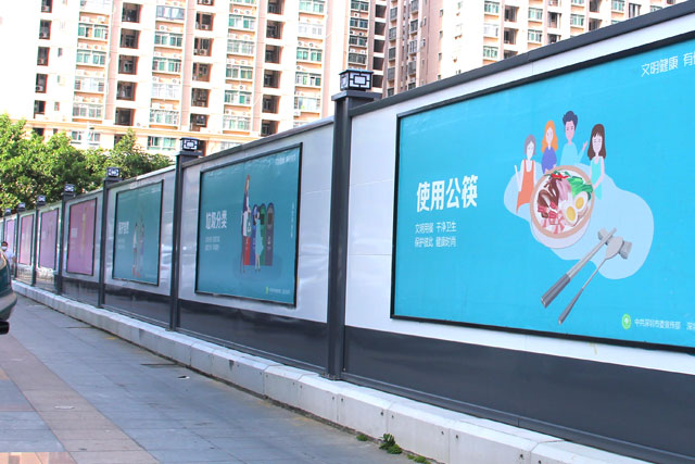 深圳南山東濱路世紀廣場對面施工圍擋安裝-施工圍擋效果圖,圍擋效果圖，深圳市大通建設(shè)發(fā)展有限公司鋼結(jié)構(gòu)圍擋生產(chǎn)廠家
